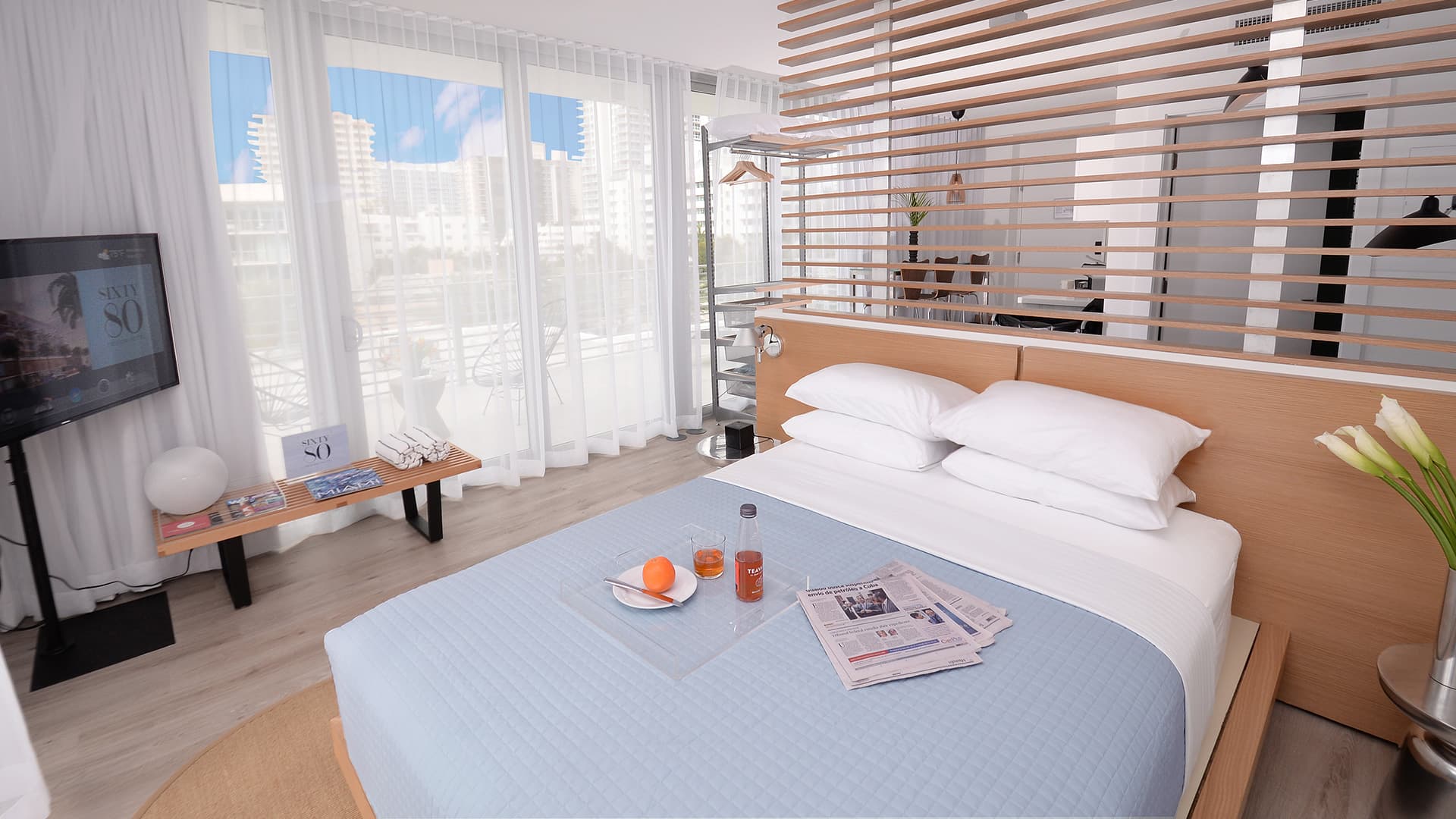 Bayside corner studio with spacious terrace-1