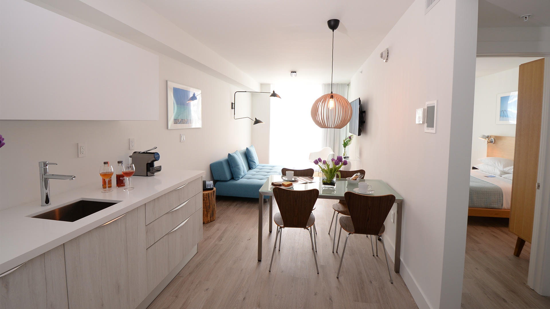 Oceanside-one-bedroom-suite-with-terrace-1