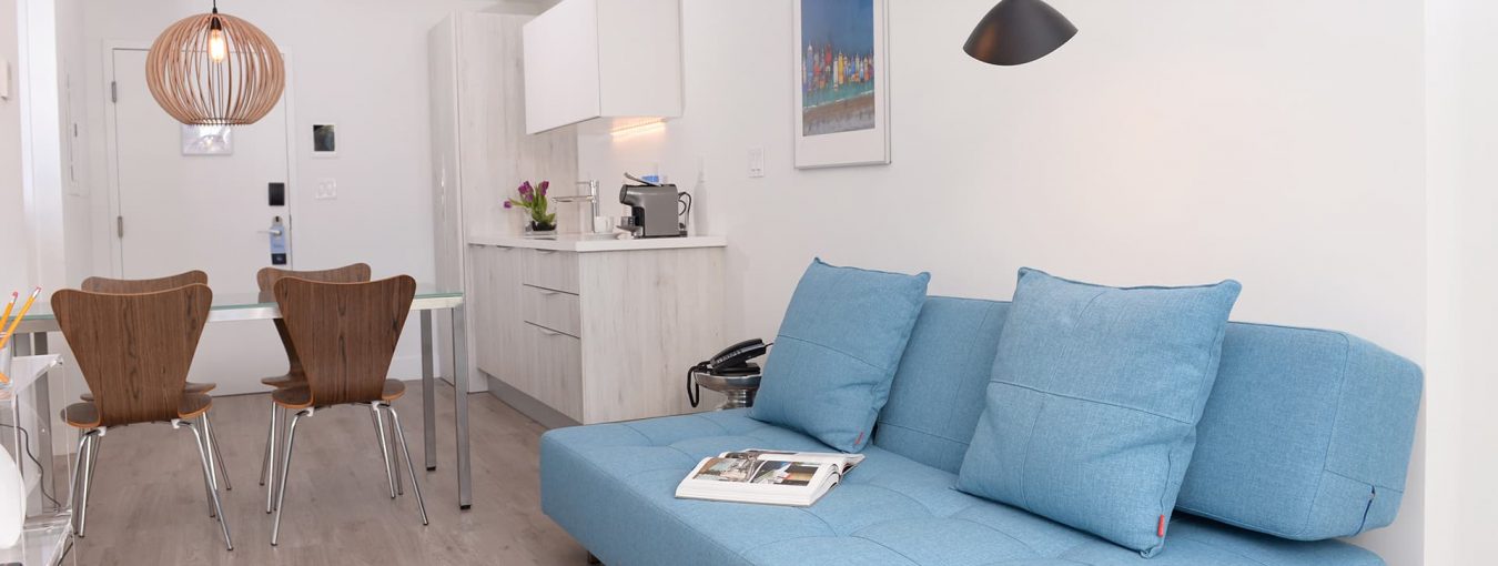 Bayside one bedroom suite with balcony-1