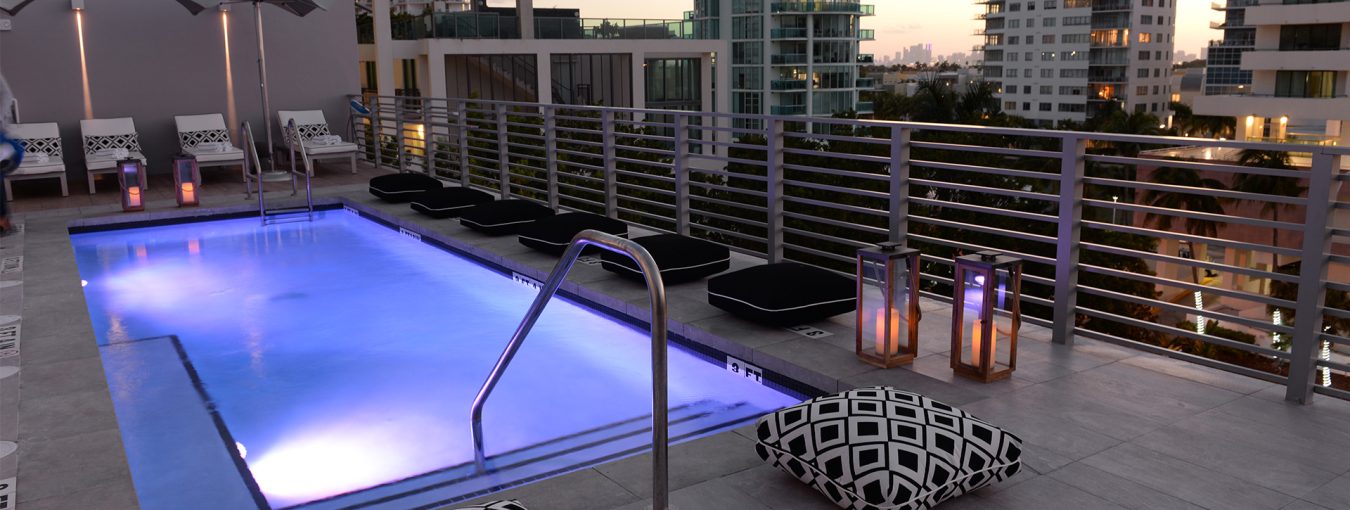 Penthouse bayside studio with balcony-8