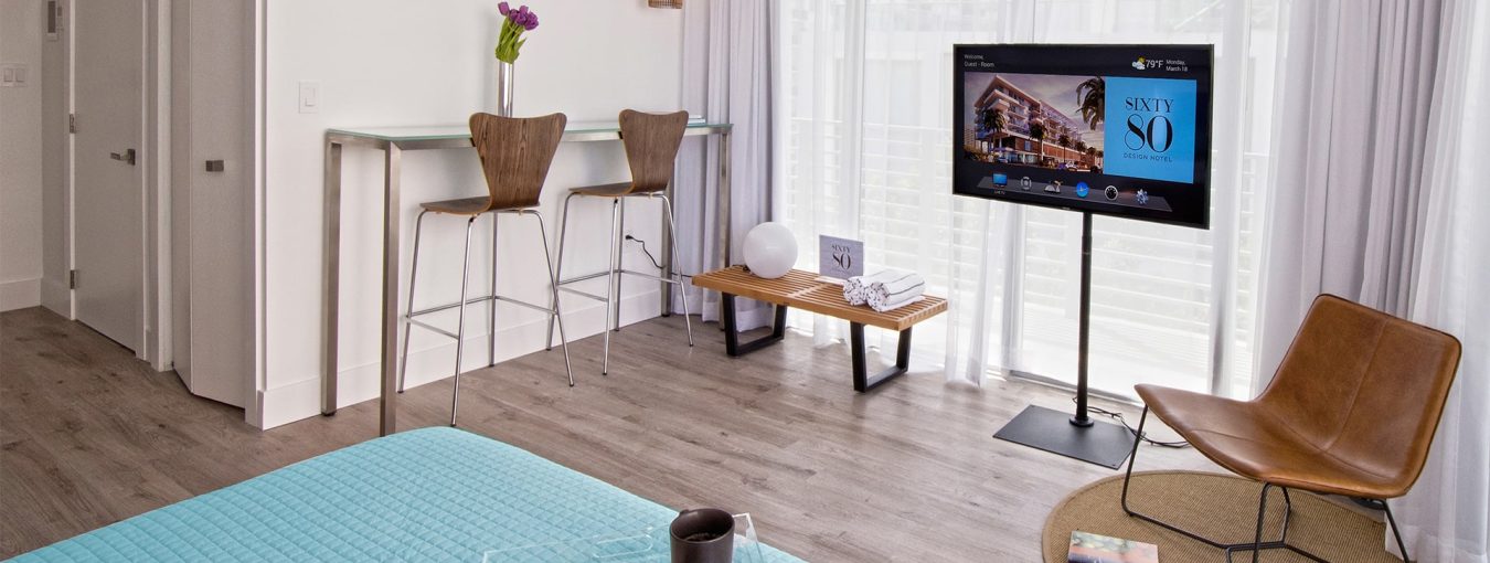 Penthouse corner studio with balcony-5-min